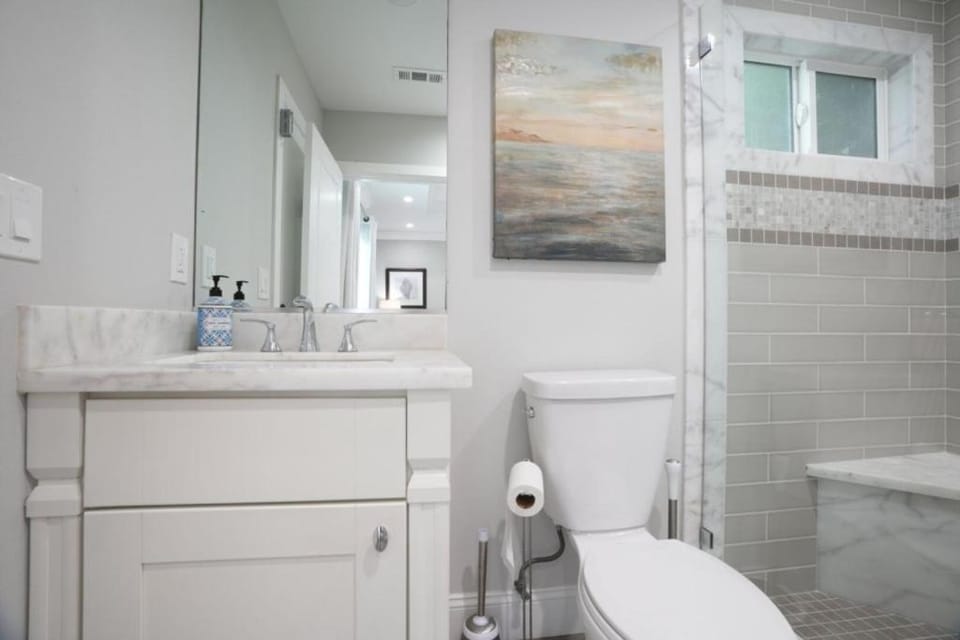 Bathroom, Bath