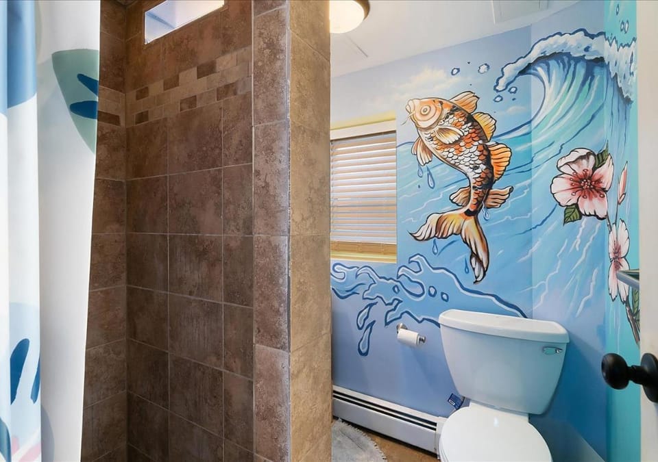 Shower, Toilet, Bathroom