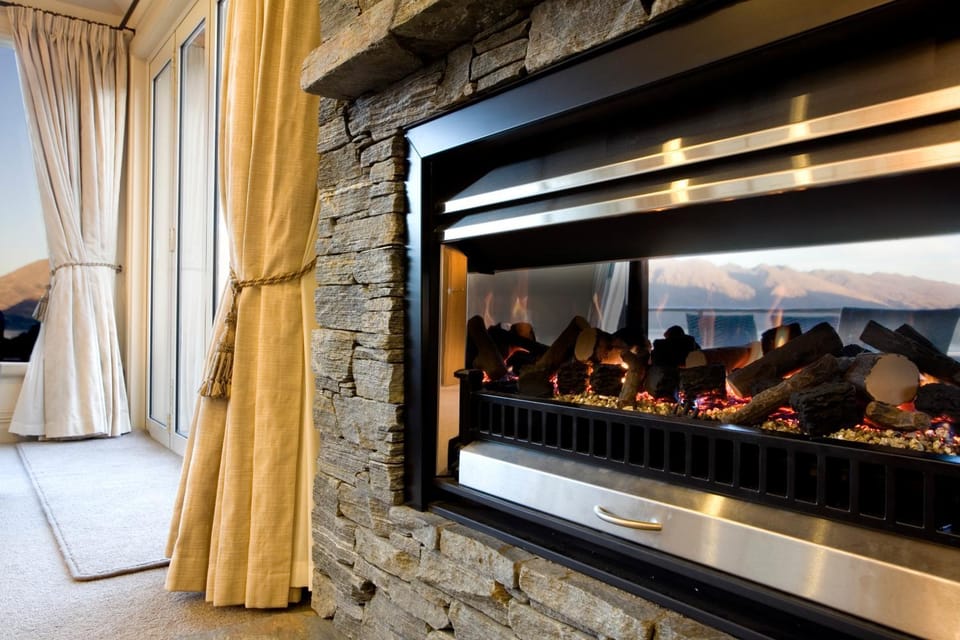 Living room, fireplace