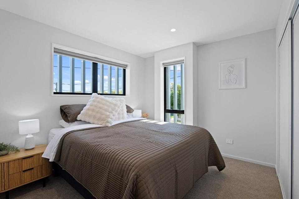 Lux Local Living Apartment in Christchurch
