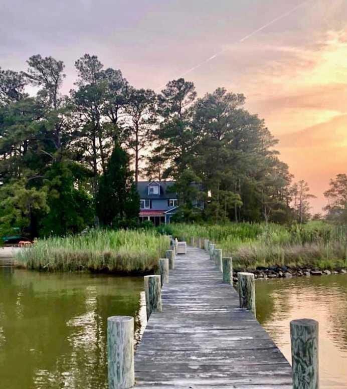 Chesapeake Waterfront - 7BR 5BA - Beach Pool Dock House in Maryland