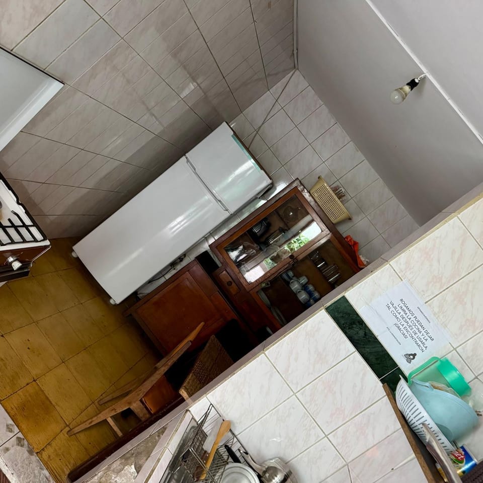 Kitchen or kitchenette, Kitchen or kitchenette, Communal kitchen