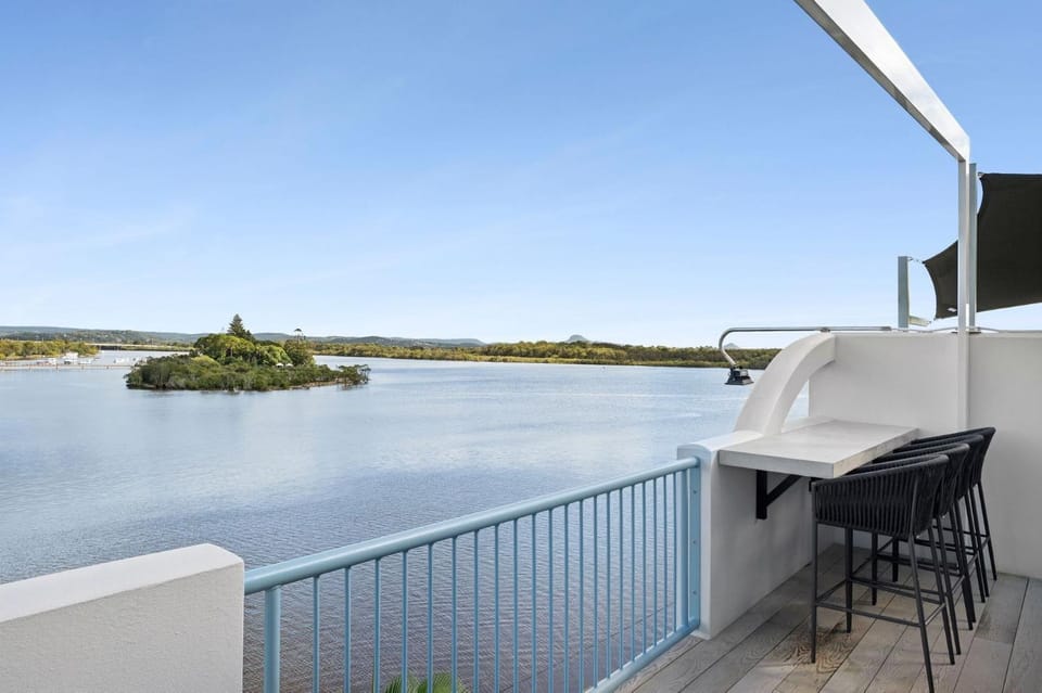 View (from property/room), Lake view
