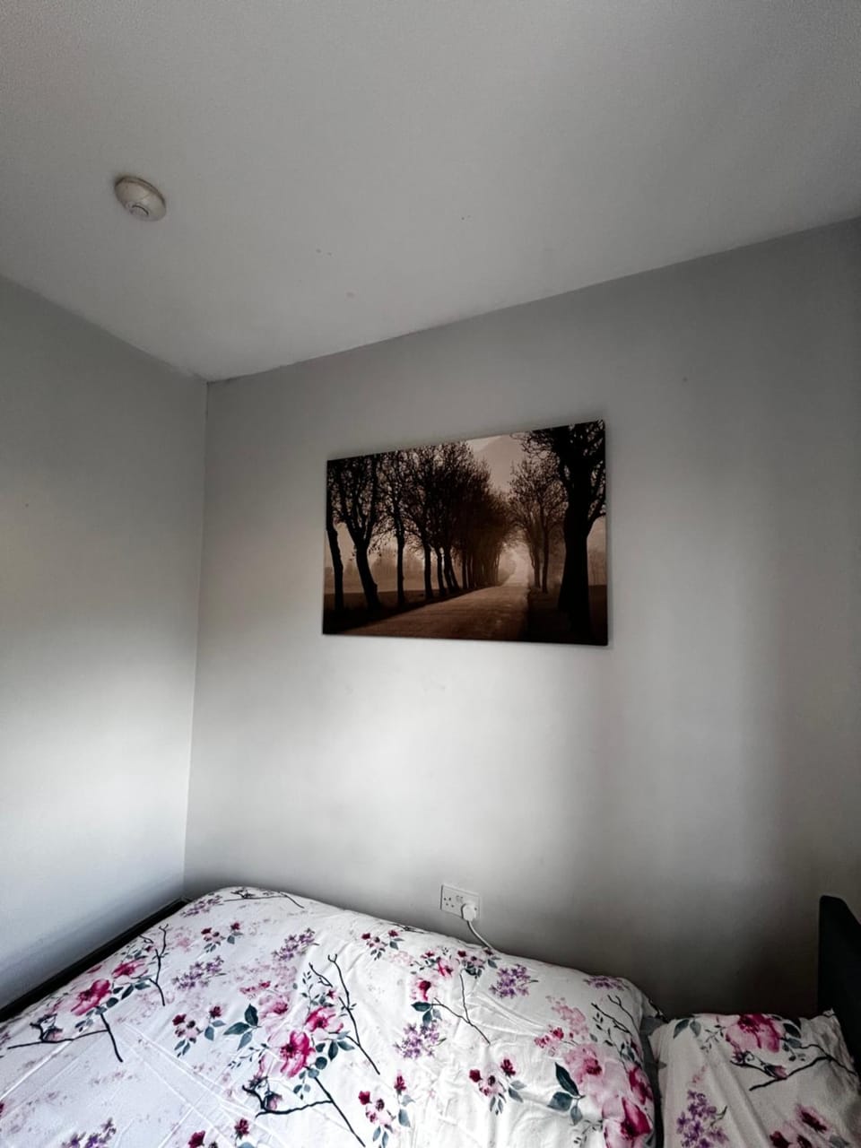 Private ensuite room close to Rotherham city centre 5 Vacation rental in Rotherham