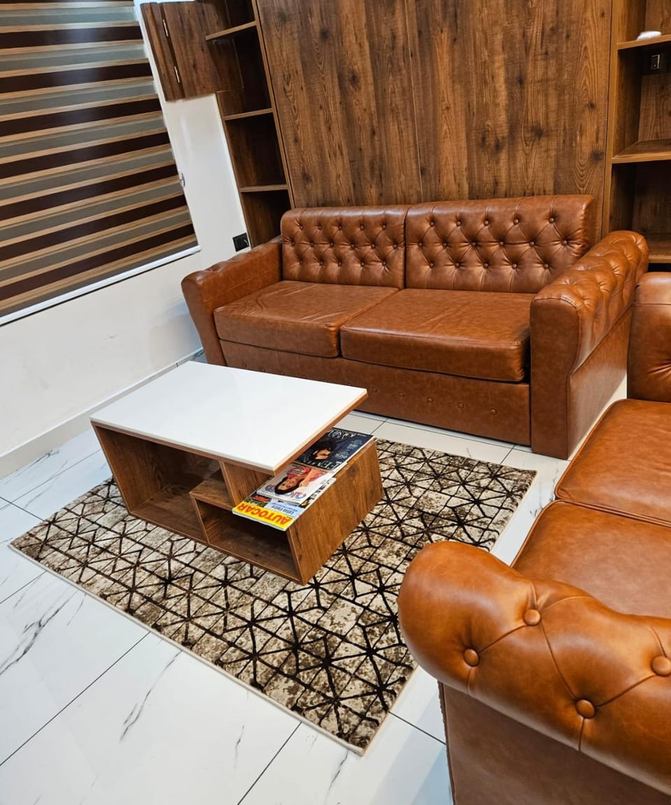 The Pink Luxe Apartment Apartment in Thiruvananthapuram