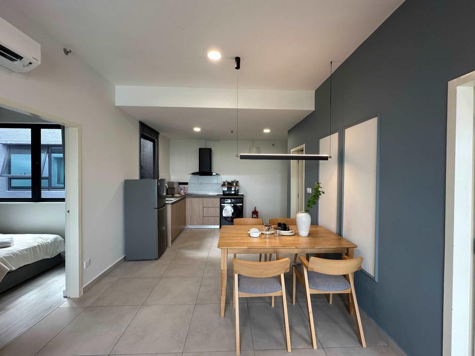 Modern Suite in Seri Kembangan Nearby MRT Apartment in Selangor, Malaysia