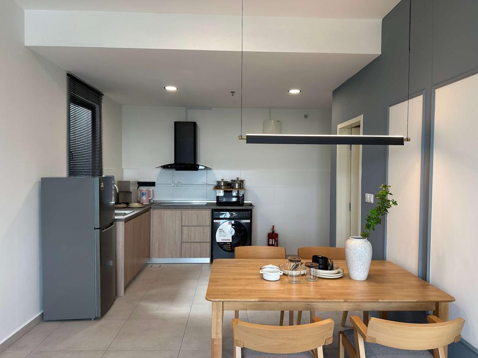 Modern Suite in Seri Kembangan Nearby MRT Apartment in Selangor, Malaysia