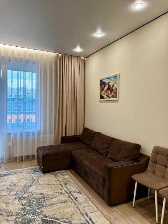 ТОП-ТОП BUSINESS 2 комнат, кодовый замок ТРЦ Ханшатыр Apartment in Kazakhstan