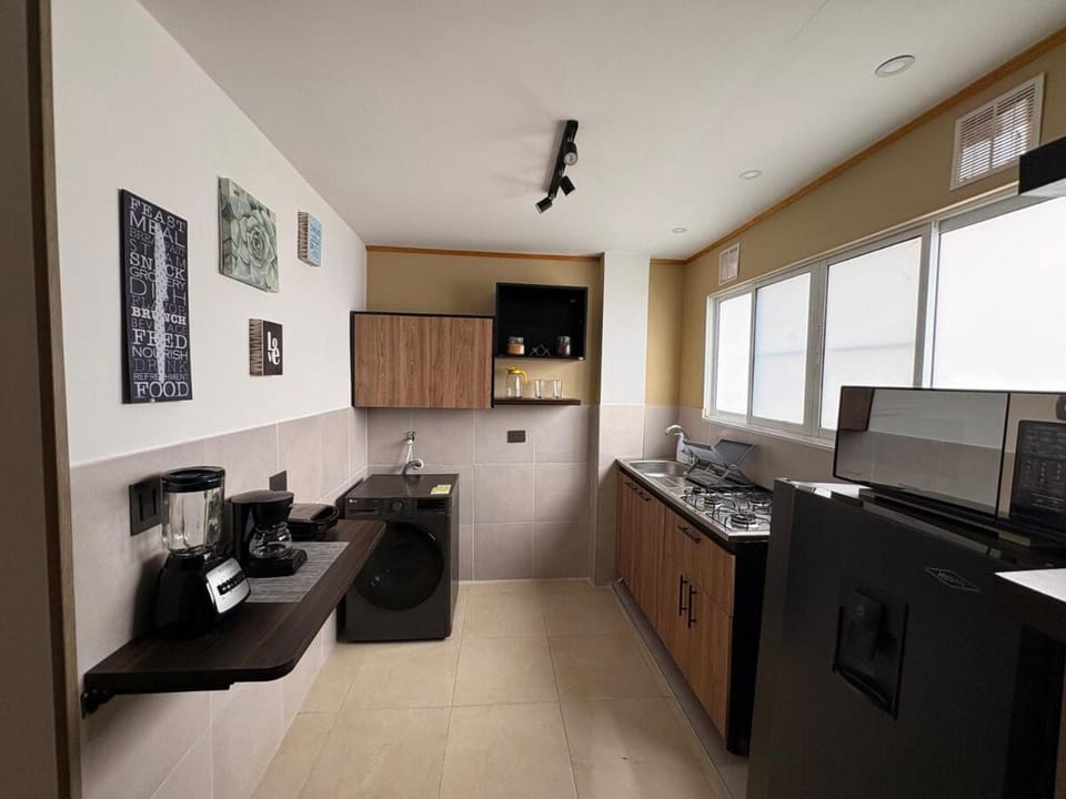 Refugio entre arboles, apartaestudio cerca a holguines, y el club campestre Apartment in Cali