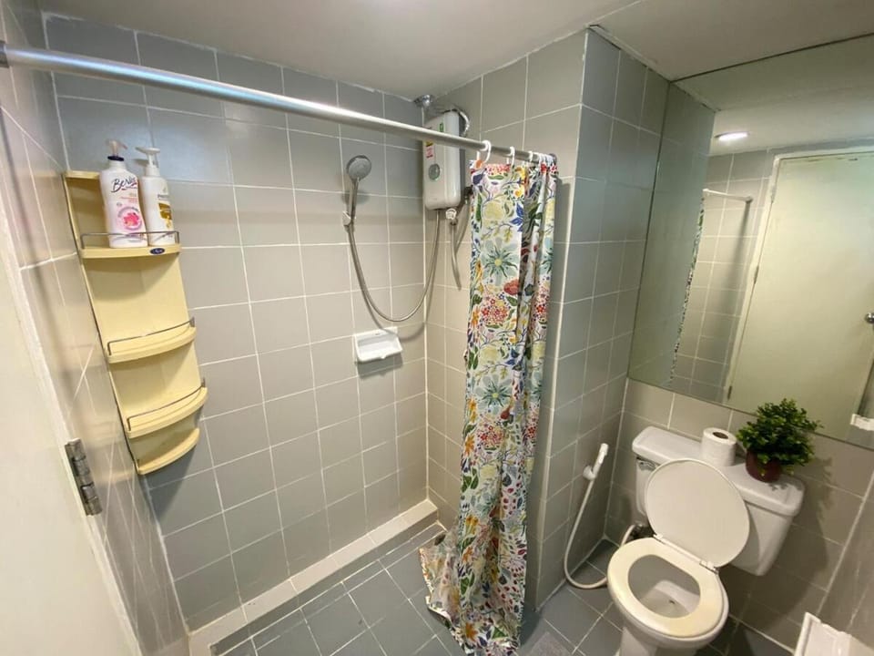 Tiny Nest Pratunum Airport Link Apartment in Bangkok