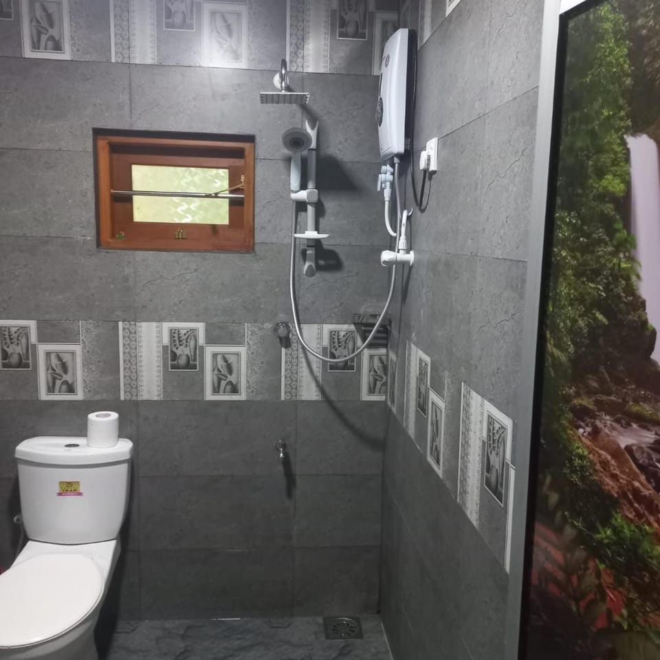 Sunrise Jungle Villa Villa in Southern Province