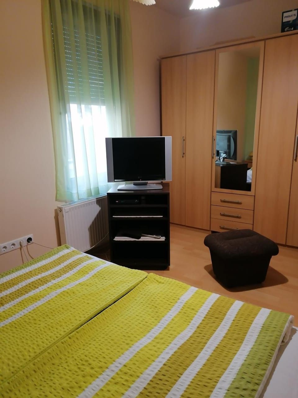 Nikola Apartman Udvari Medence Siófok Apartment in Siófok