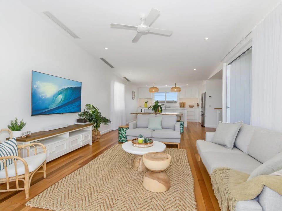 Opulence on Marine Parade House in Kingscliff