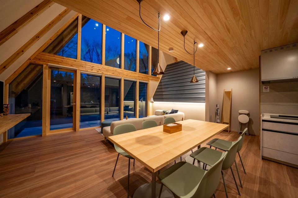 Kitchen or kitchenette, Living room, Dining area