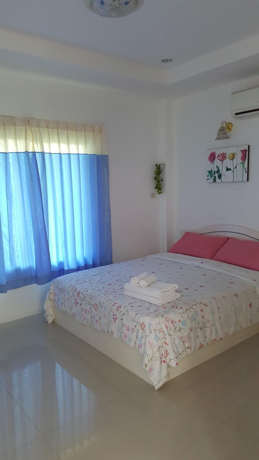 Vipha Ville Resort Resort in Prachuap Khiri Khan, Thailand