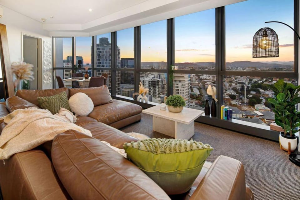 View (from property/room), Living room, Seating area, City view