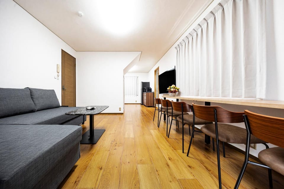 TV and multimedia, Living room, Dining area