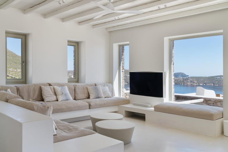 Phi Villa Serifos Villa in Milos