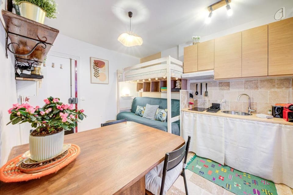 Petit studio cosy quartier branché entre Bastille et Nation Apartment in Paris