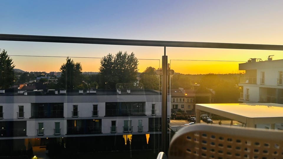 View (from property/room), Balcony/Terrace, City view, Sunset