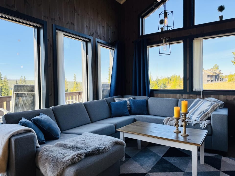 View (from property/room), Living room, Seating area