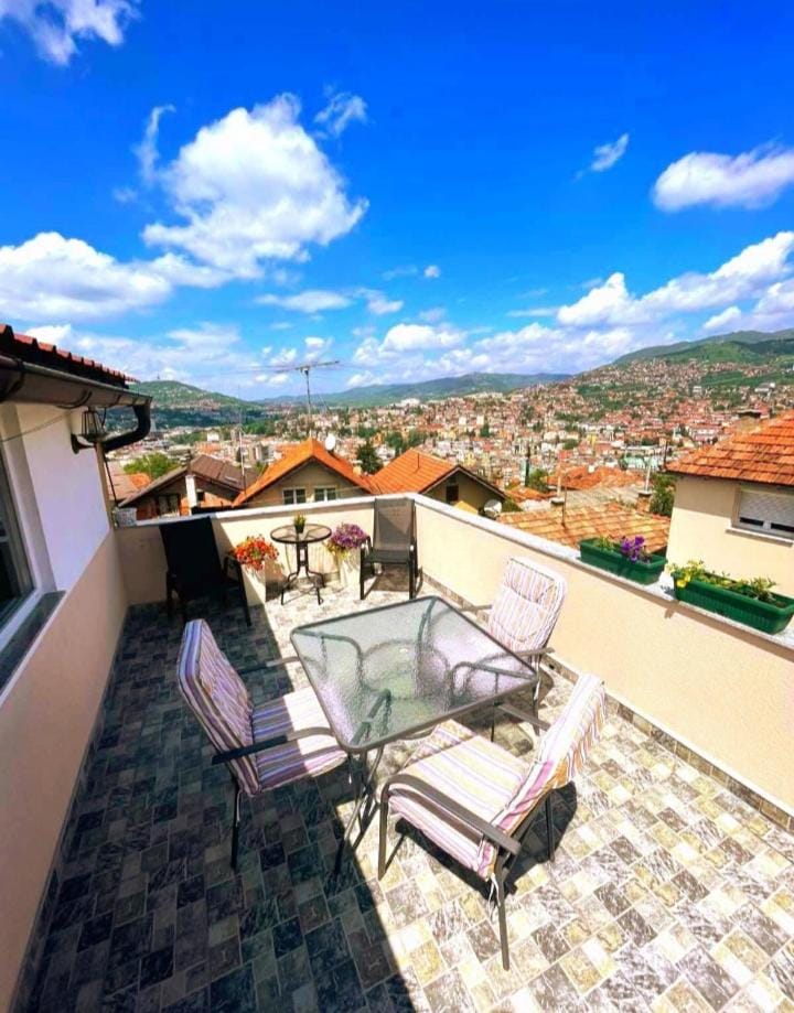 Džan free parking Apartment in Sarajevo