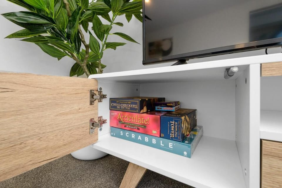 Cosy Oasis Close To CBD Apartment in Christchurch