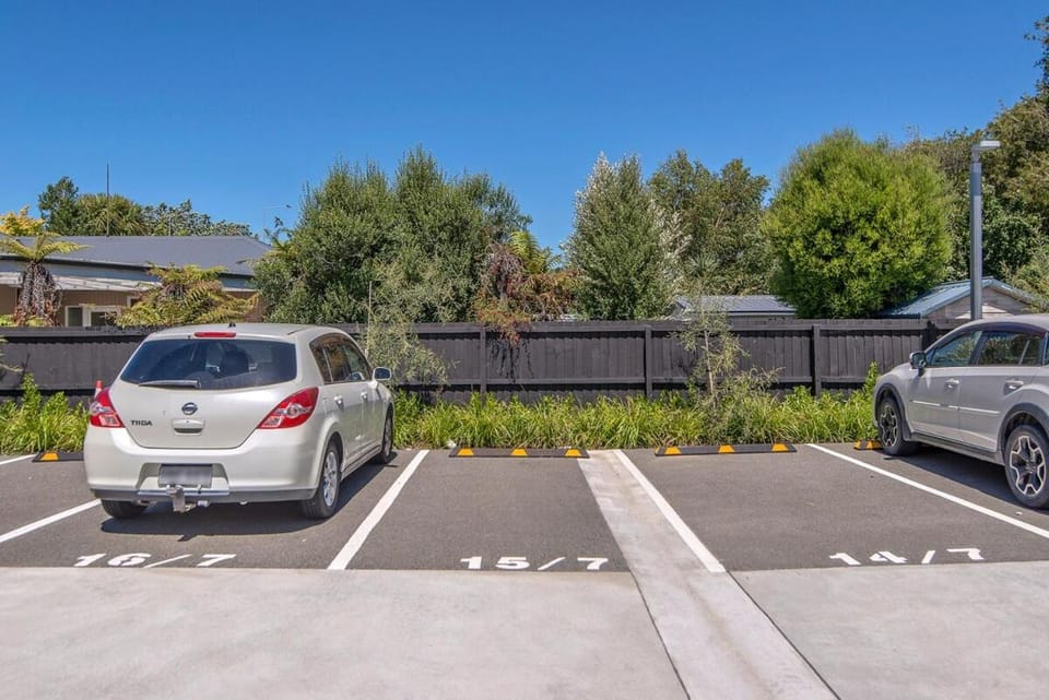 5 Minute Walk to Arena & Stadium Apartment in Christchurch