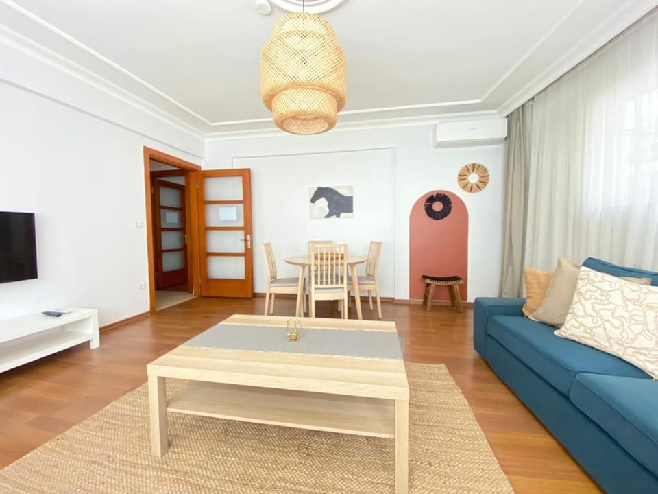 Near Nişantasi & Stylish No1 Apartment in Istanbul
