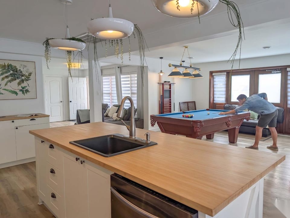 Condo #3 - 2 min Bord de l'eau Billard & Barbecue Apartment in Maine