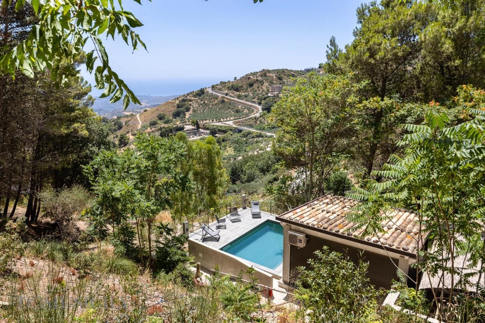Tenuta Regia Corte by DomuSicily Villa in Sicily