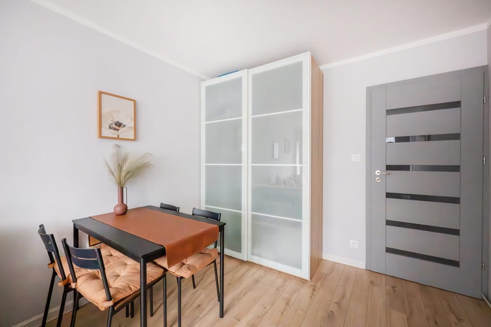 Dining area, wardrobe