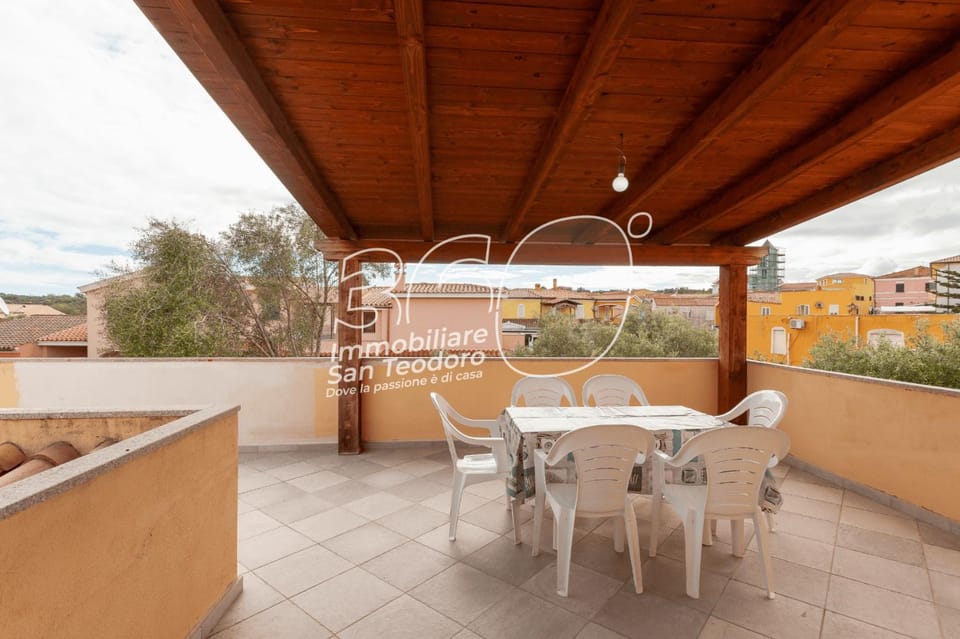 Patio, Day, View (from property/room), Balcony/Terrace, Dining area