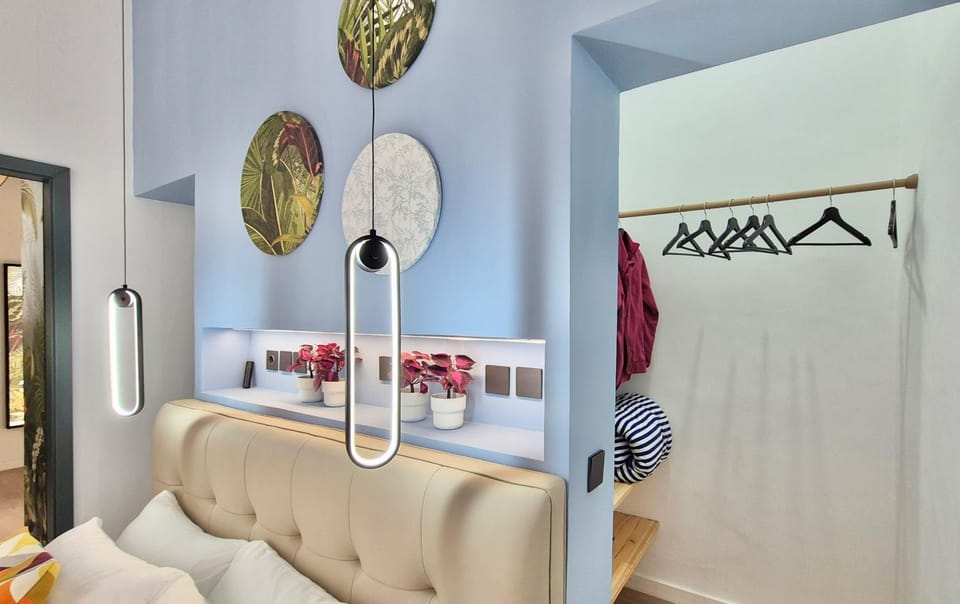 Bed, Photo of the whole room, Bedroom, wardrobe
