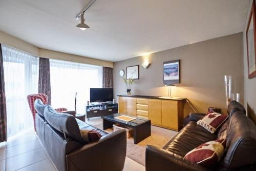 LECOMTE - The Shoreline Ocean View 177 Apartment in Ostend