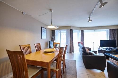 LECOMTE - The Shoreline Ocean View 177 Apartment in Ostend