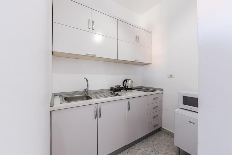 Peaceful Studio with Views Golem by PikHost Apartment in Tirana County, Albania