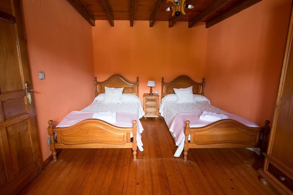 Casa de Aldea La Jaya II House in Asturias