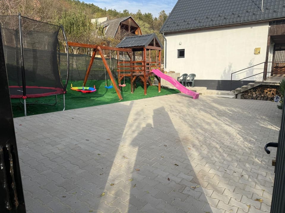 Cabana cu Livada Chalet in Cluj County