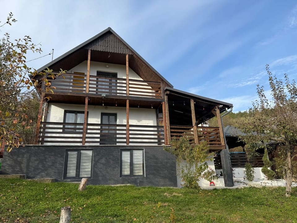 Cabana cu Livada Chalet in Cluj County