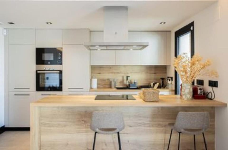 New Modern 3 bedrooms apartment with ocean views Apartment in Marbella