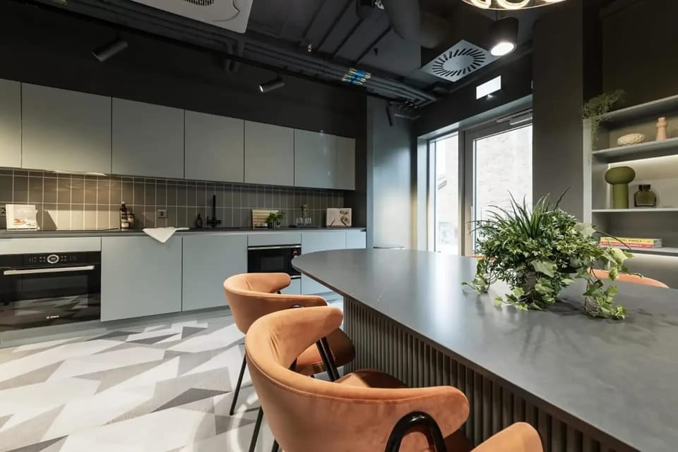 Kitchen or kitchenette