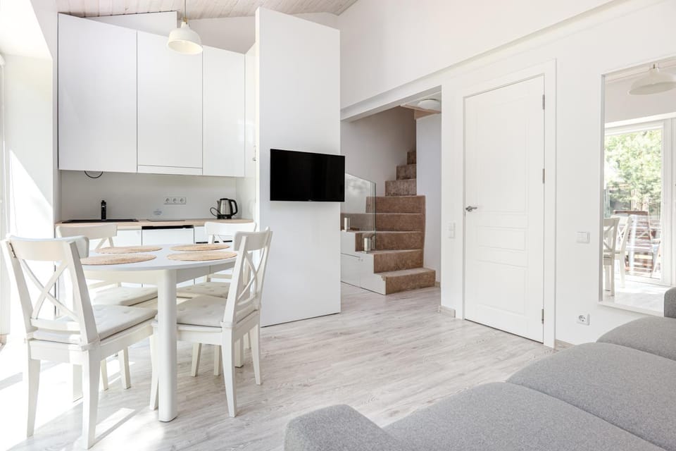 2BR I Calm Area I Near Seaside & Pool I Parking I ᴄᴏʜᴏsᴛ Apartment in Palanga