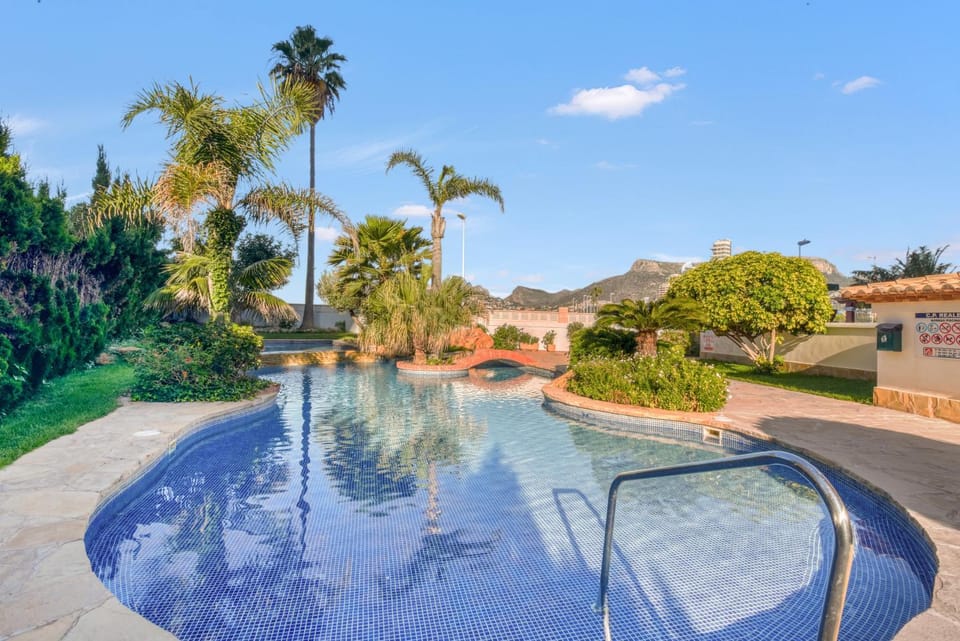 Property building, Swimming pool
