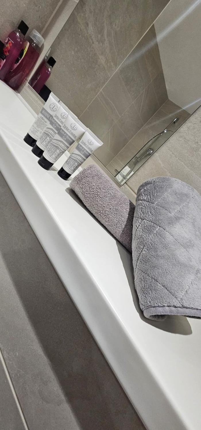 2 Bedroom Apartment with Amazing Views of Liverpool City Centre Apartment in Liverpool