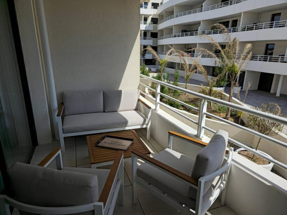 Patio, Balcony/Terrace, Living room