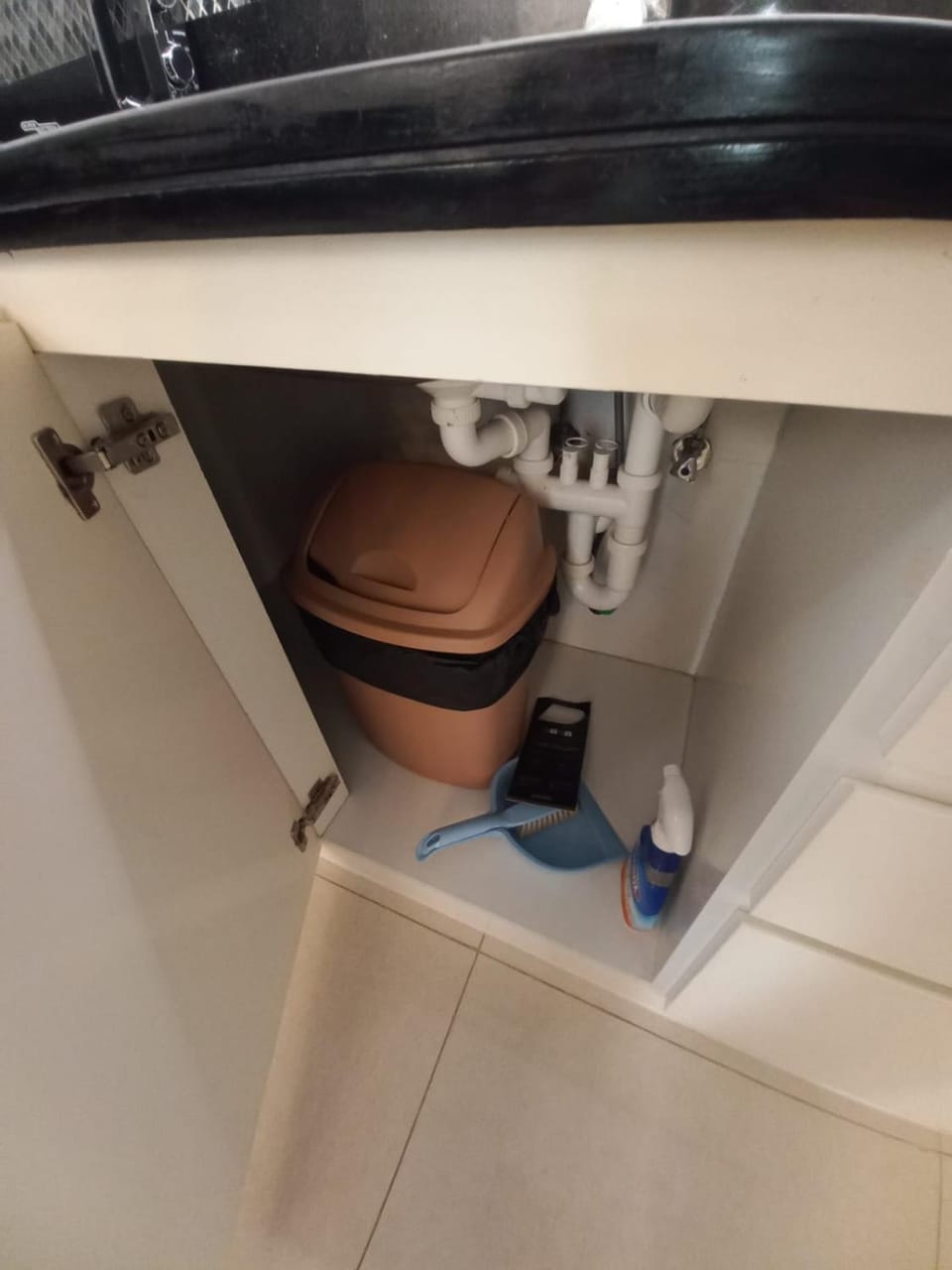 Canal View 1 Bedroom Apartment In Aykon City Apartment in Dubai