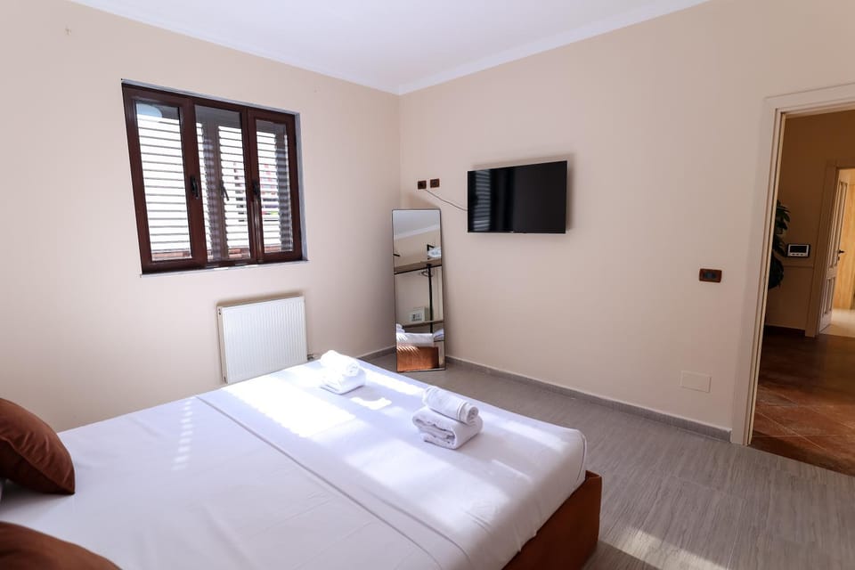 Private Villa With Garden And Comfort - Close To City Center Villa in Tirana