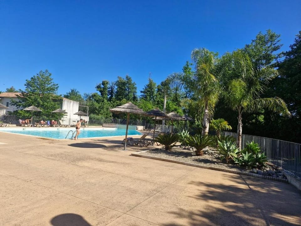 T2 terrasse piscine et plage Moriani Corse Apartment in Poggio-Mezzana