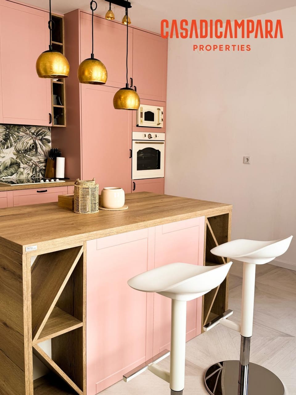 Kitchen or kitchenette, kitchen